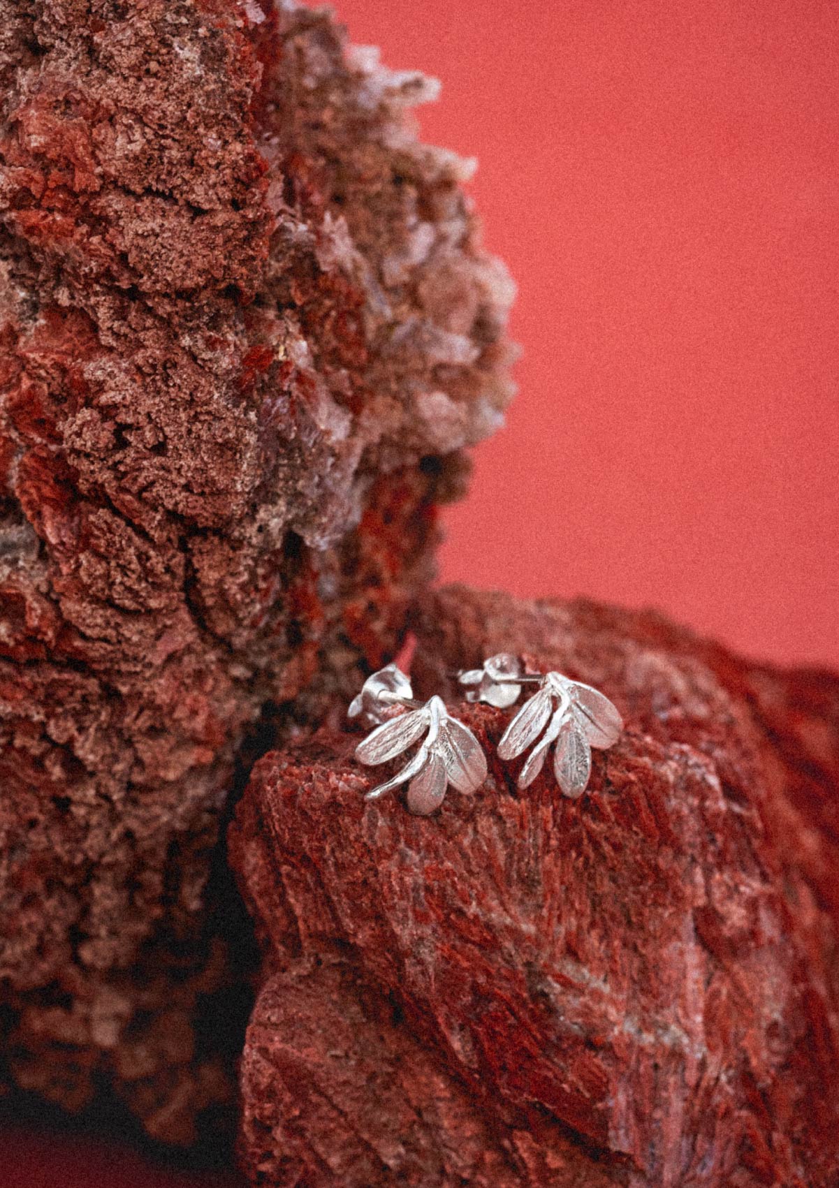 Pendientes pequeños Acàcia de plata con baño de oro amarillo