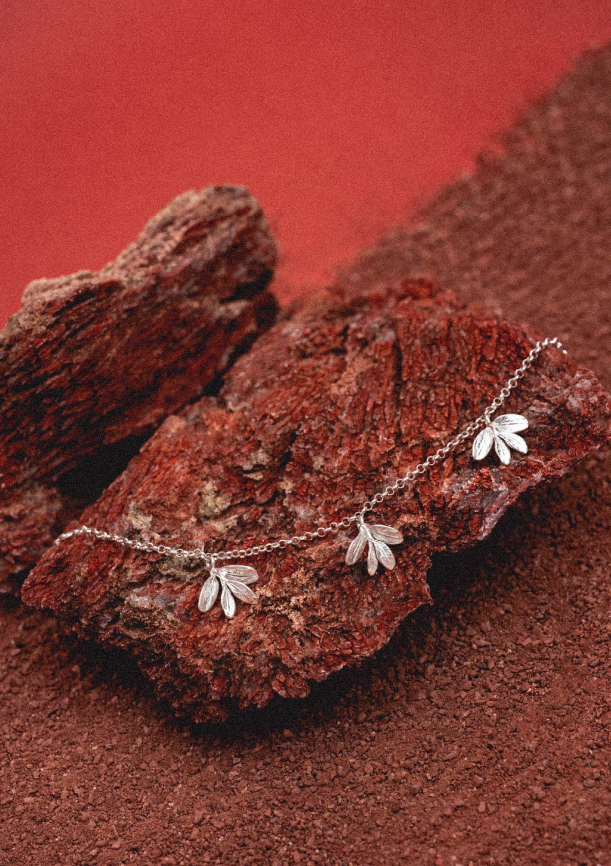 Pulsera pequeña Acàcia de plata con baño de oro amarillo