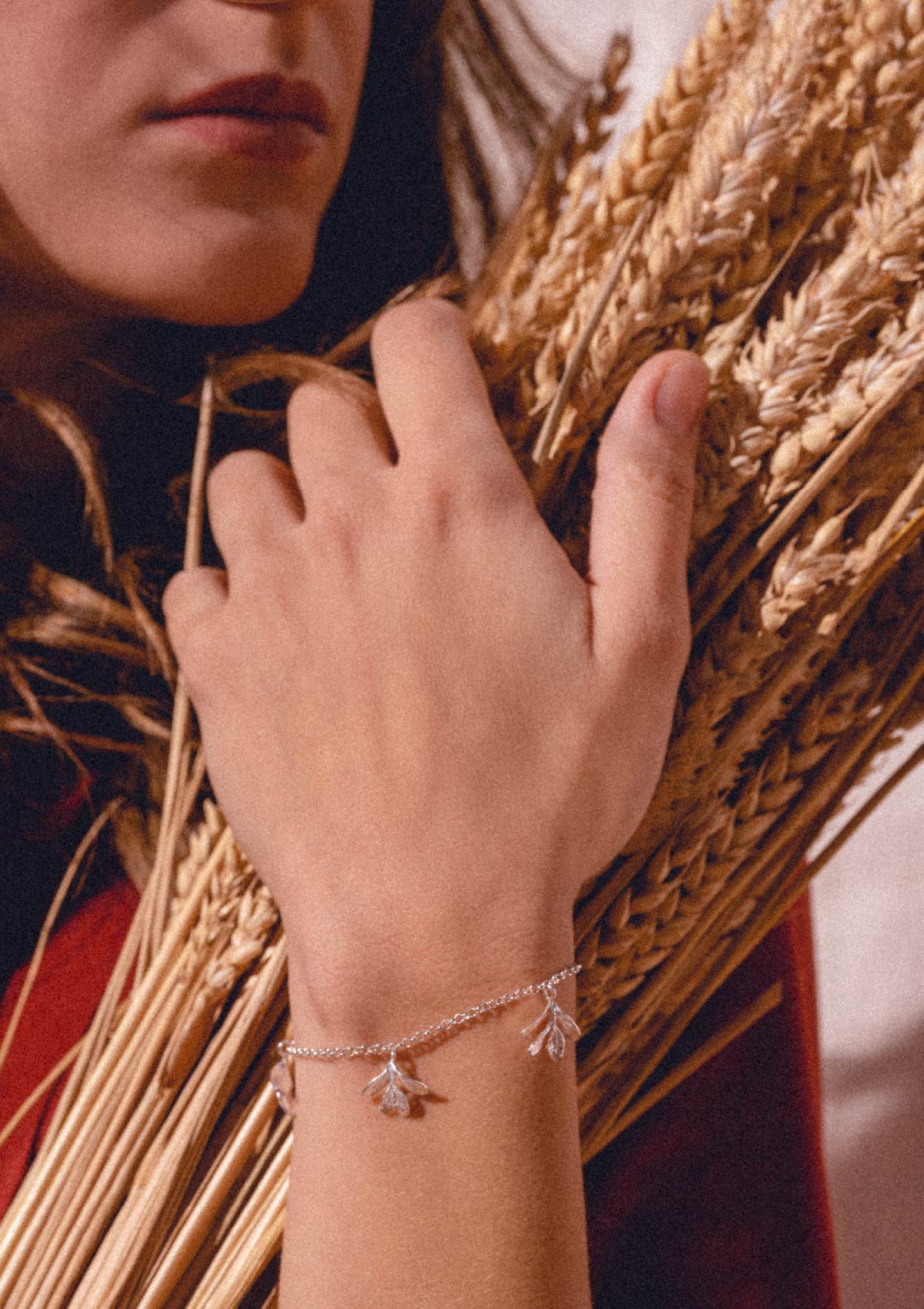 Pulsera pequeña Acàcia de plata con baño de oro amarillo